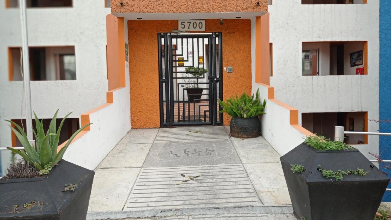 Confort Ejecutivo Suites Lindavista Guadalupe  Exterior foto