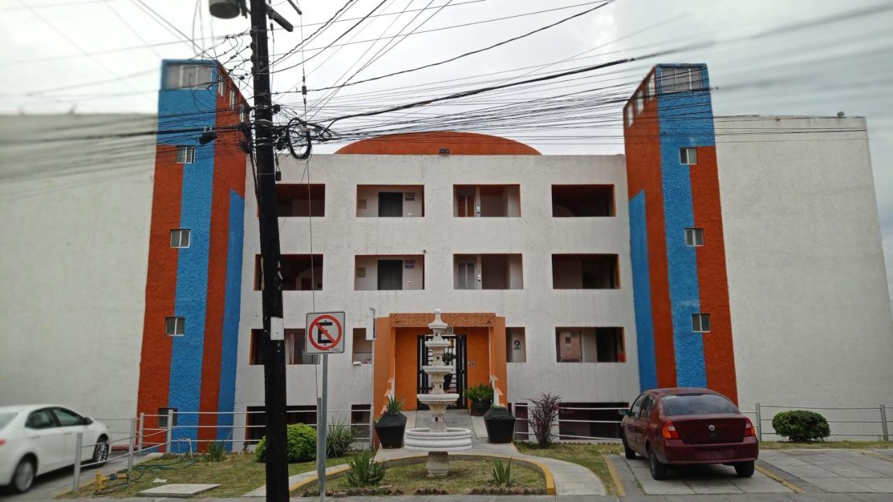 Confort Ejecutivo Suites Lindavista Guadalupe  Exterior foto