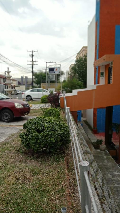 Confort Ejecutivo Suites Lindavista Guadalupe  Exterior foto
